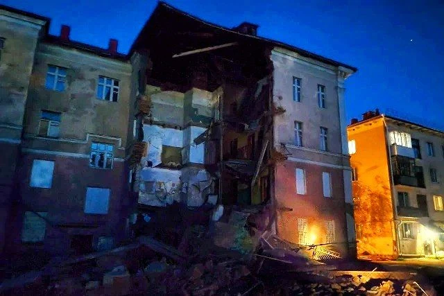 ❗😱️ Подъезд дома  обрушился в центре Йошкар-Олы