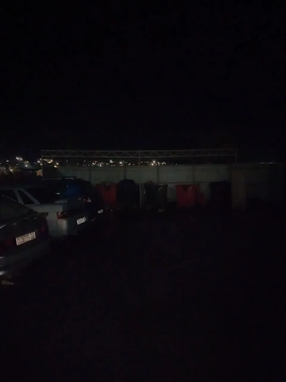 Год без света на набережной в Старом Городе