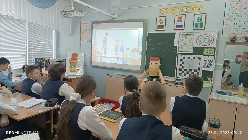 Спасти жизнь может каждый: мастер-класс от Ольги Владимировны Чукманцевой 🩺❤️  В нашей школе прошел 
