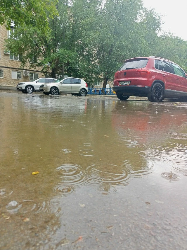 🌧️⚡Мощный ливень с градом обрушился на Волгоградскую область 5 июля
