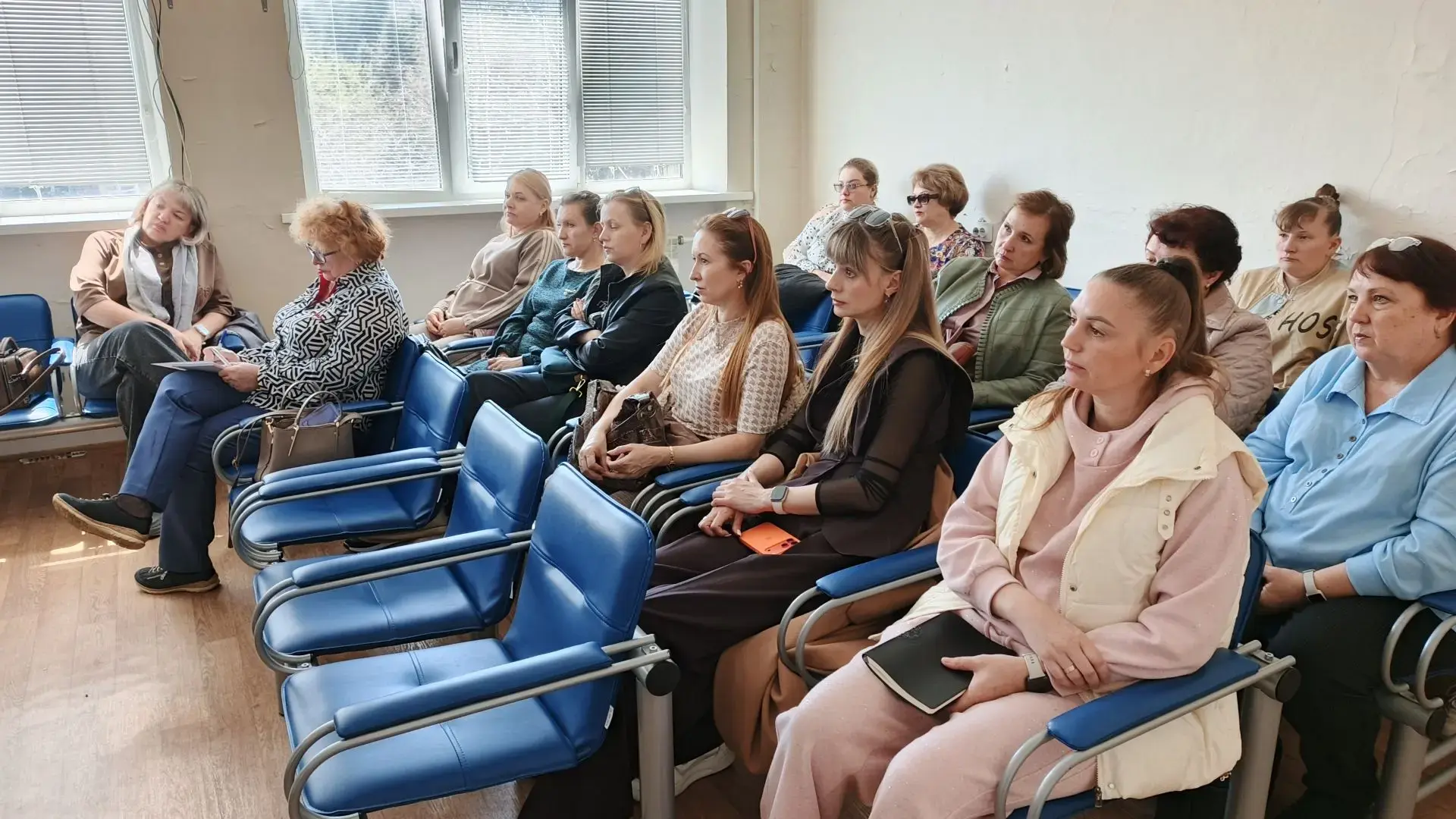 Педагоги Хасанского округа обучались навыкам оказания первой помощи  Занятие для них проводили специ