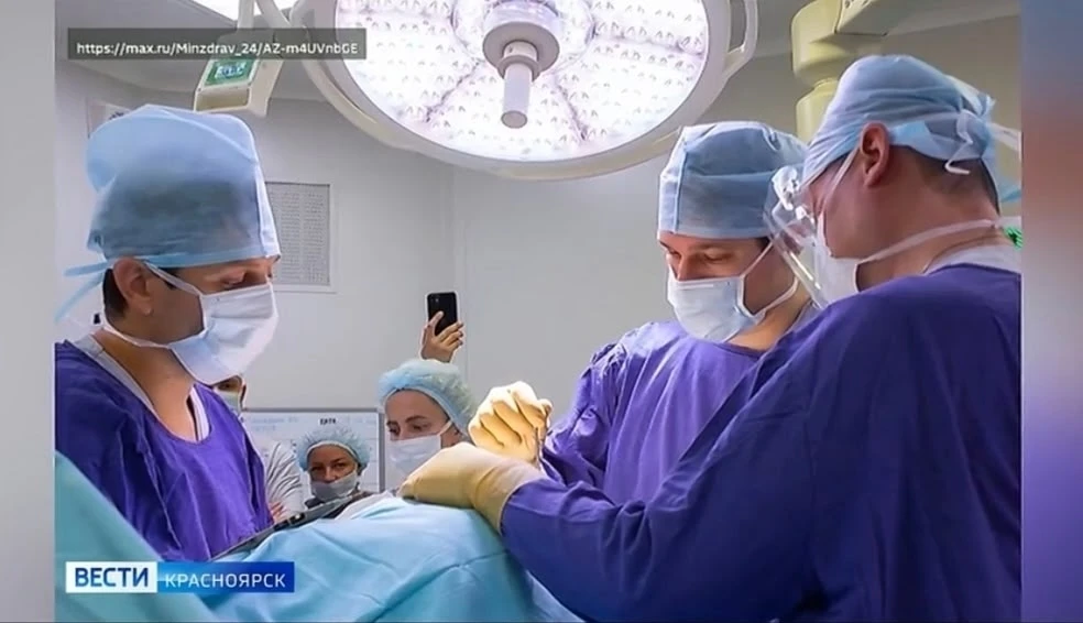 Красноярские травматологи освоили передовую методику сохранения суставов

Мастер-класс по протезиров