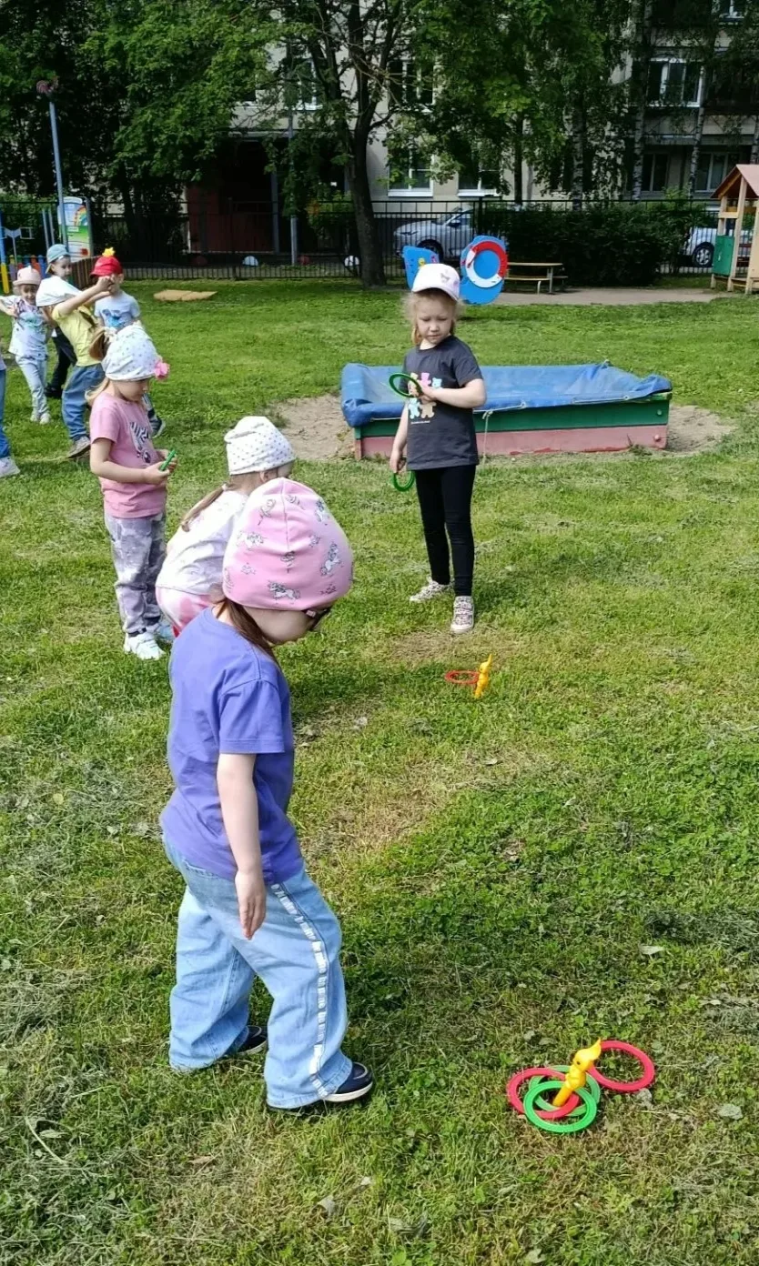 🎈 Солнечный день, полный смеха и ярких красок!🎈
 Наша прогулка превратилась в настоящий праздник. 