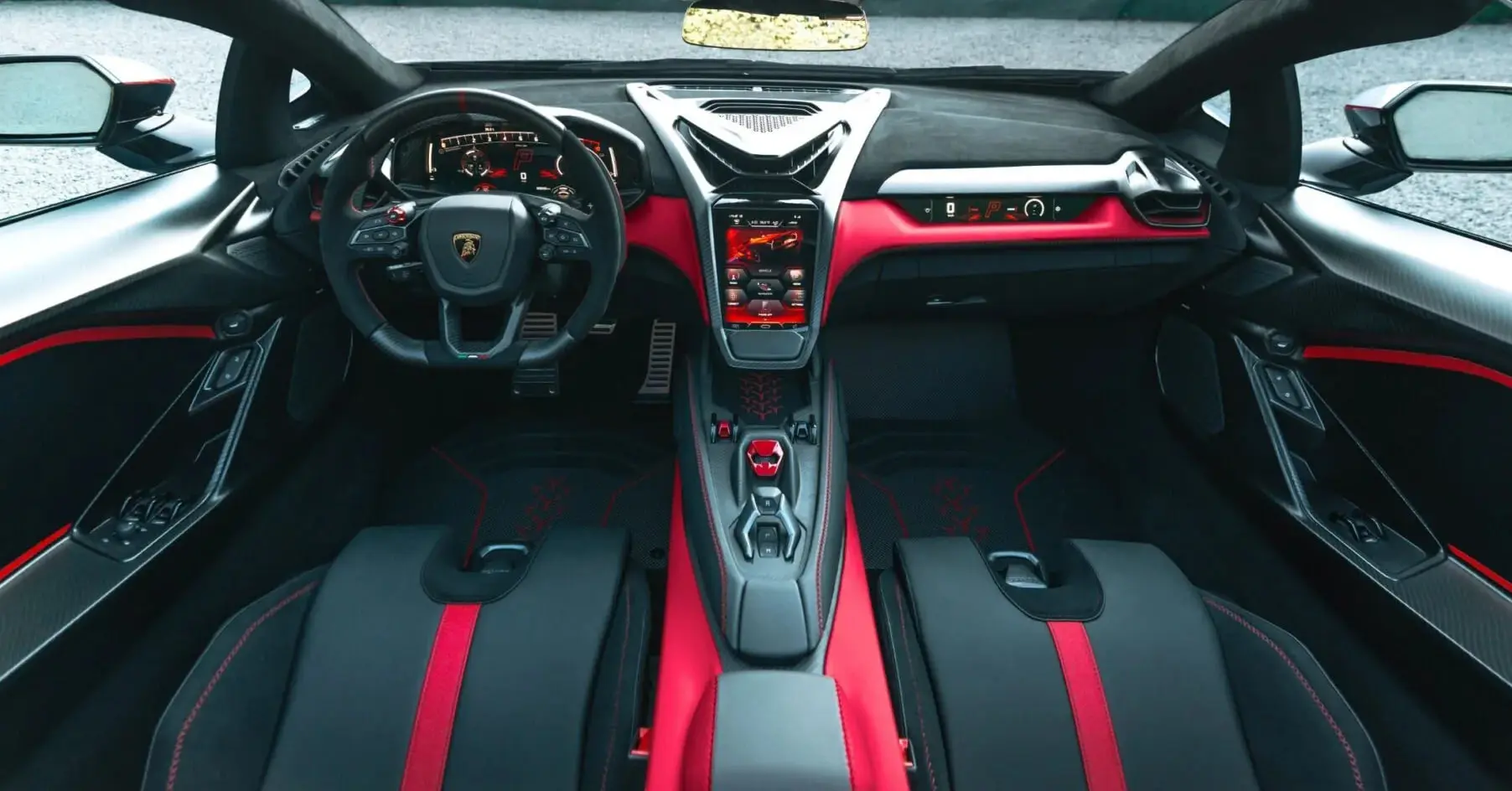 Lamborghini показала новый Fenomeno Roadster  Lamborghini Fenomeno Roadster — самый мощный открытый 