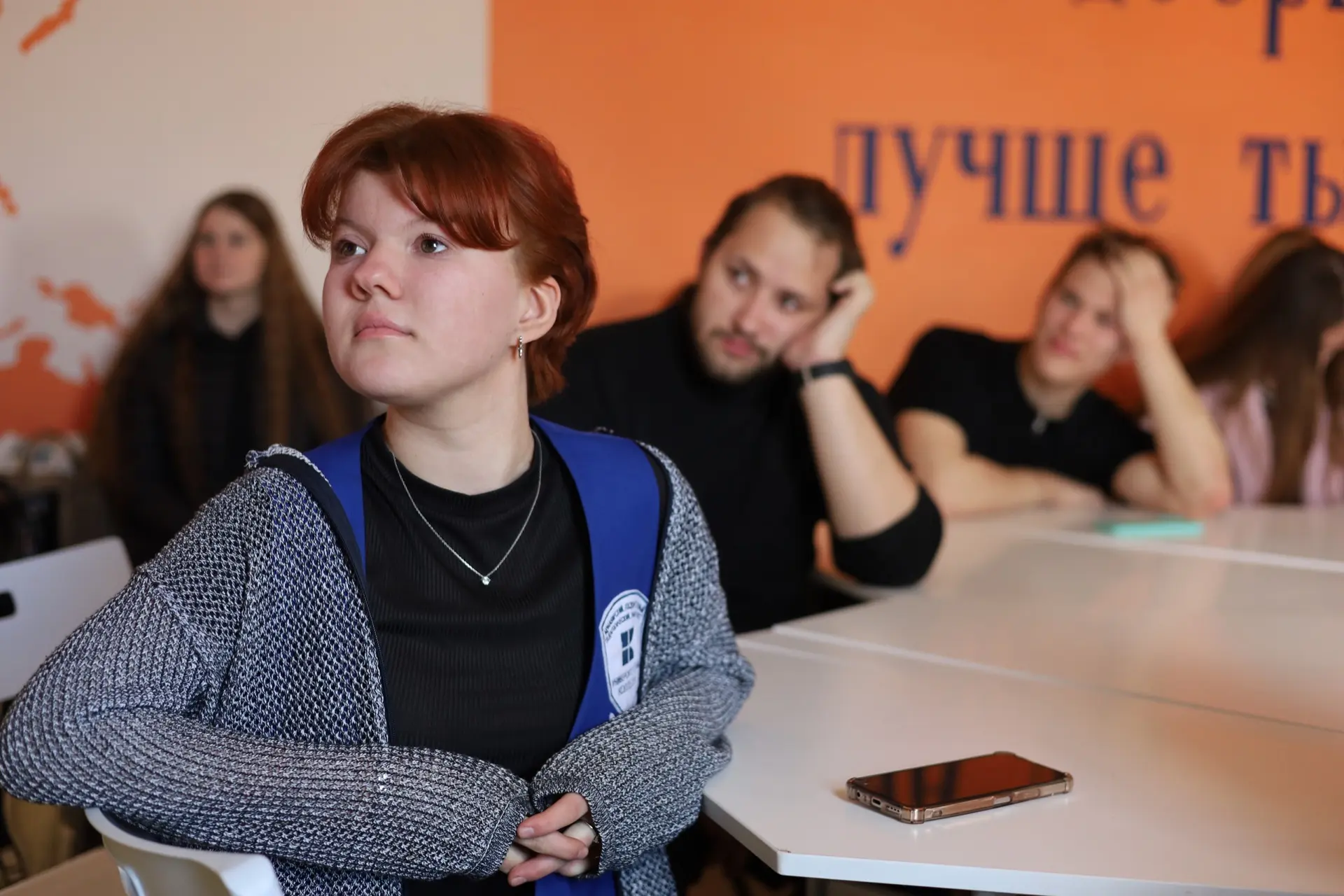 🌍 А вы знали, что одна маленькая батарейка может отравить 400 литров воды?  27 апреля активисты Воло
