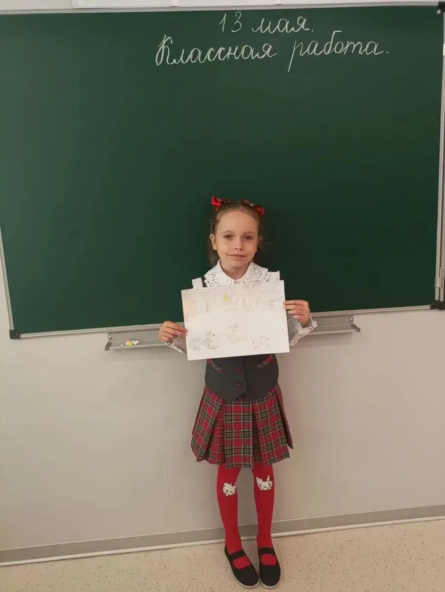 🎨 ВДОХНОВЕНИЕ СКАЗКОЙ!  Посмотрите, с каким увлечением ребята из 1"Н" создают иллюстрации к русским 