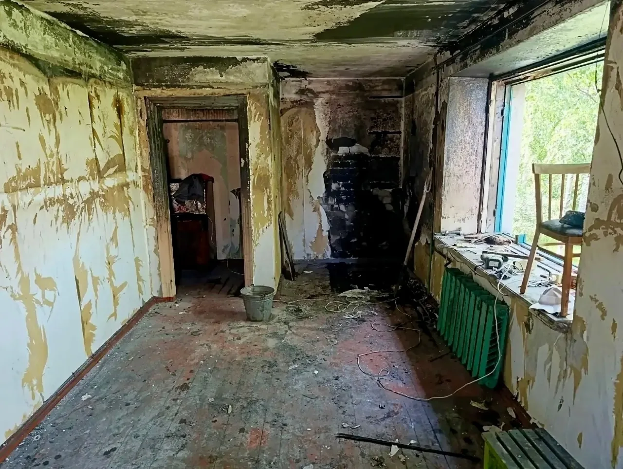В Котласе из горящего дома эвакуировались 15 человек, включая троих детей

Утро 26 июля в одном из д