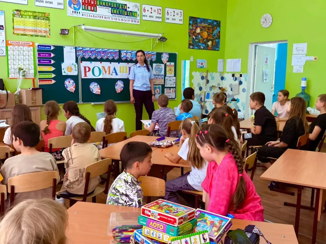 ✅ 3 июня В летнем пришкольном лагере дневного пребывания прошла встреча с инспектором ПДД