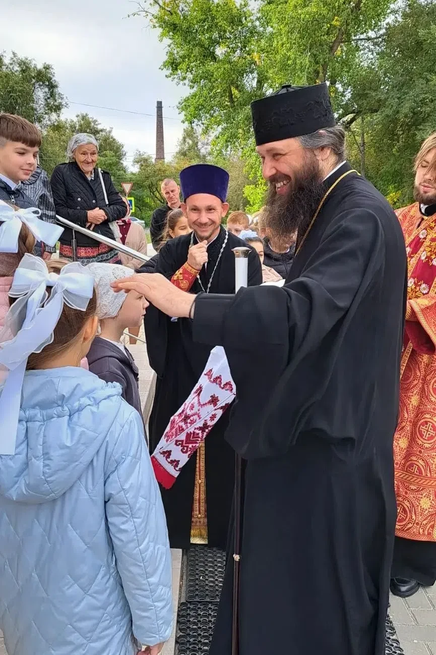 Ваше Высокопреосвященство, дорогой и родной наш Владыка!