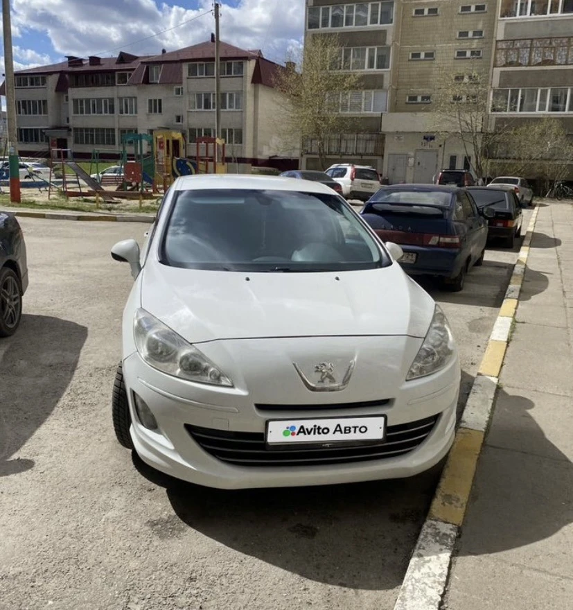 Пежо 408-2012 год-1.6-120 лс,без вложений -новая резина,АКБ,лобач,тормоза в круг-масла ...