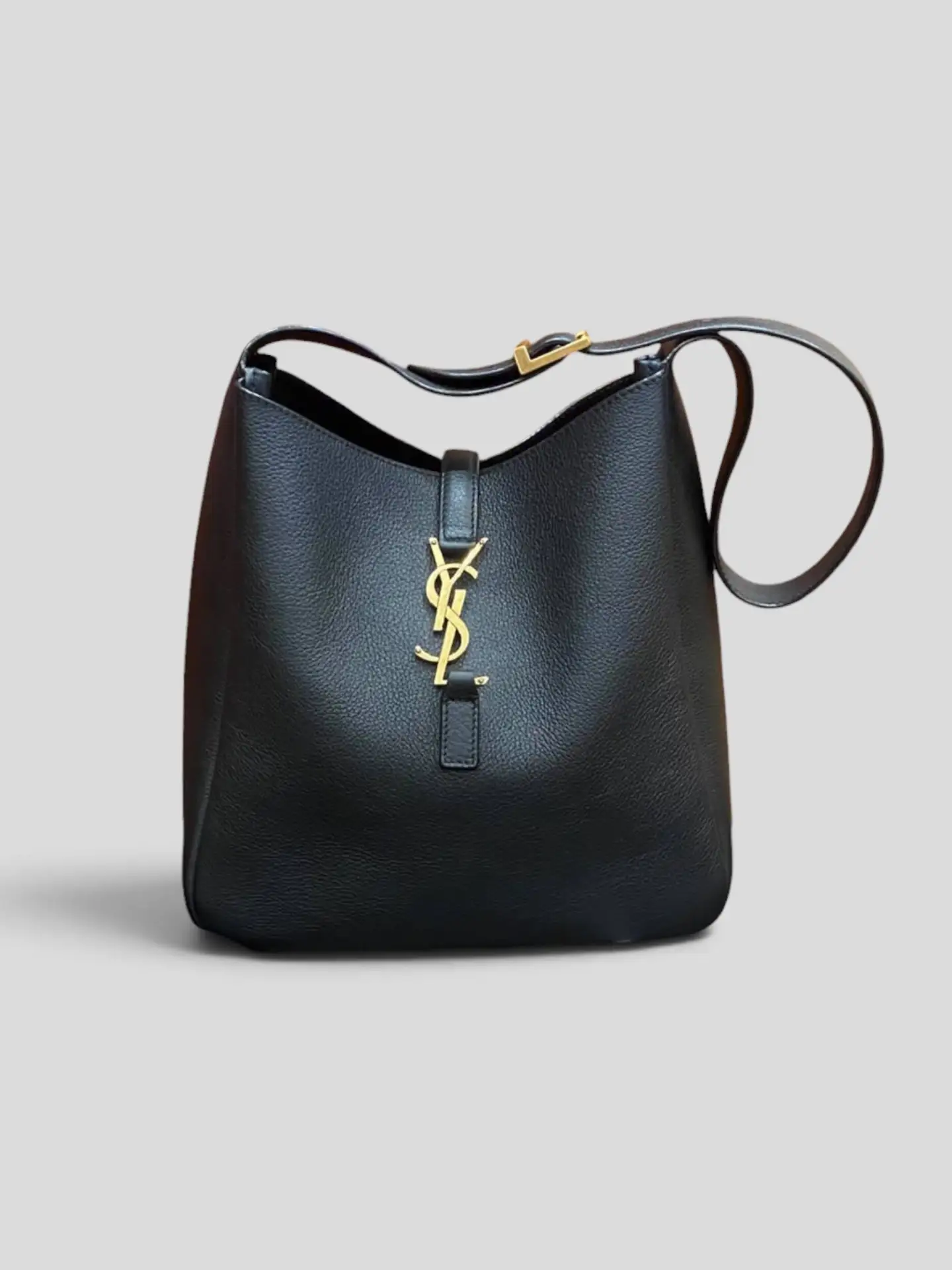 Сумка Saint Laurent Le 5 a 7 в идеальном состоянии, кожа икра, средний размер (22,5х22х...