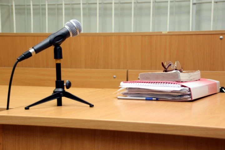 В Печоре осужден мужчина за хищение сотового телефона из магазина

Суд назначил 1 год принудительных