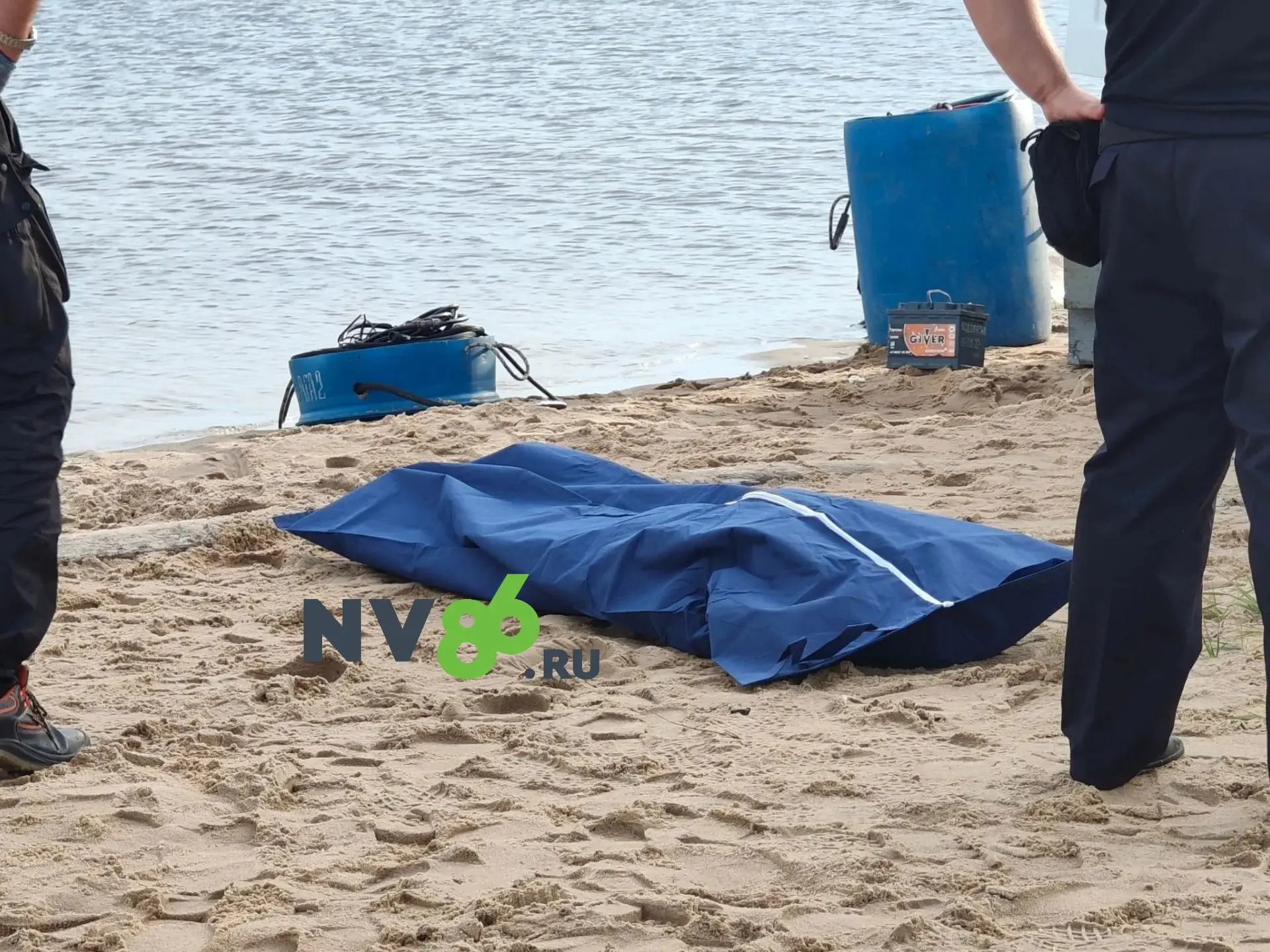 17-летний парень утонул в Сургуте.