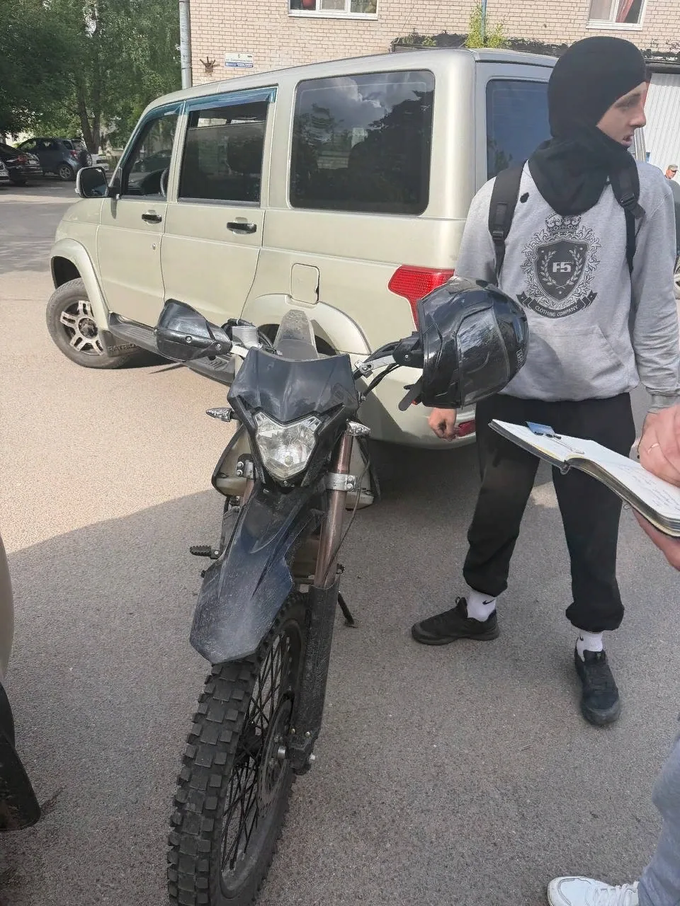 #Авто_Гатчина_гаи
🚔 Сотрудники Госавтоинспекции УМВД России «Гатчинское» продолжают проведение скры