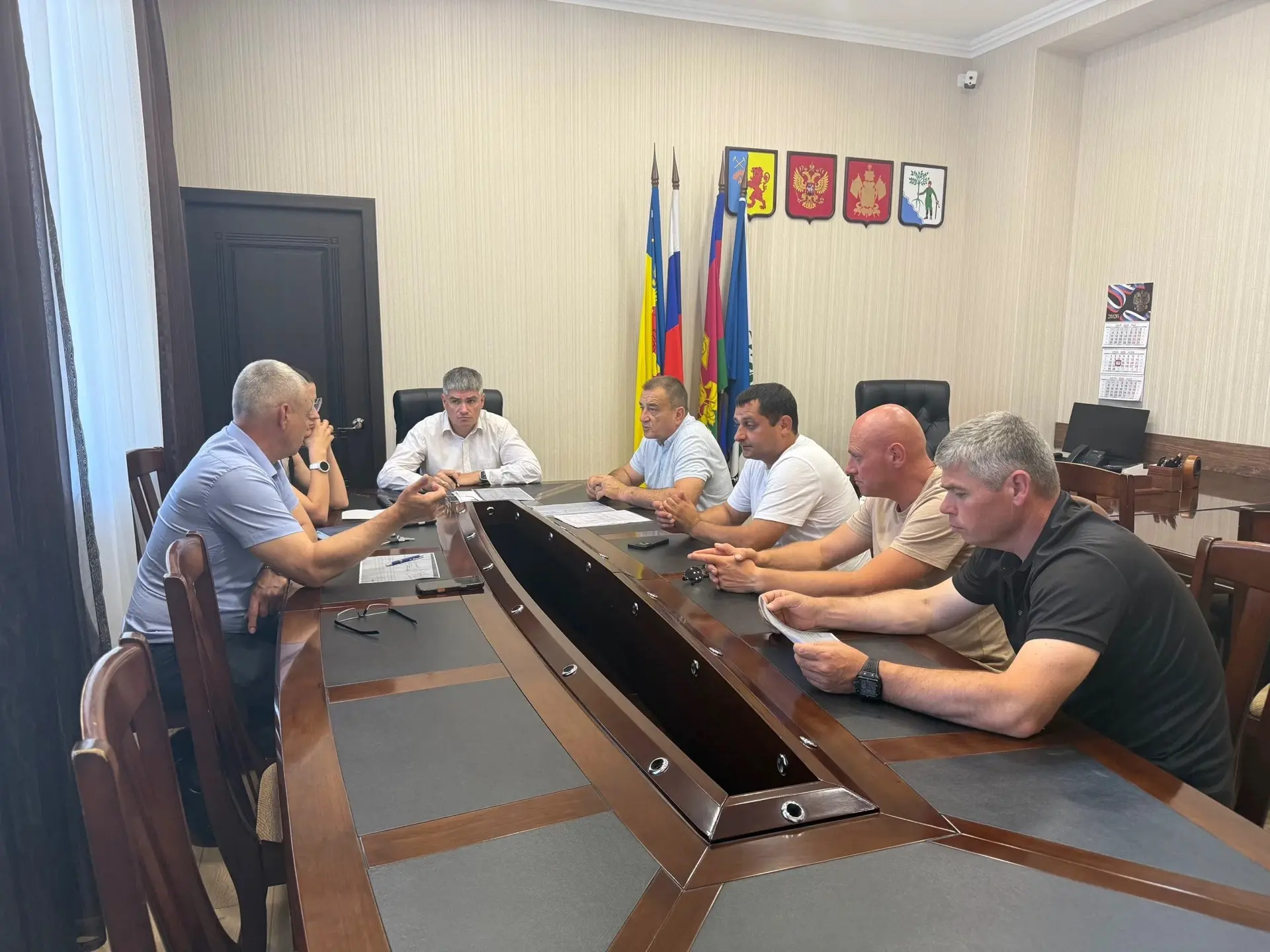 Глава Новокубанского городского поселения Новокубанского района Александр Владимирович Минин совмест
