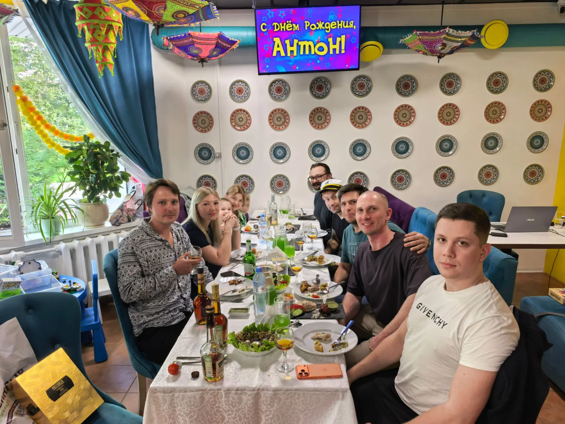 С Днем Рождения , Антон !🎊🎂🥂