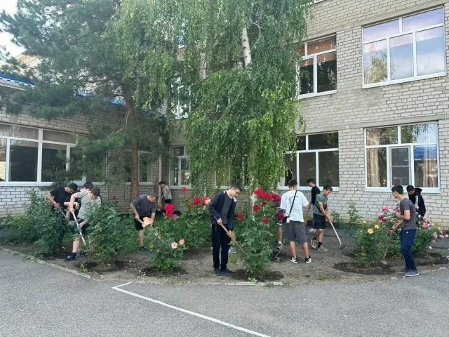 В Советском округе в период летних каникул трудоустроят 150 подростков