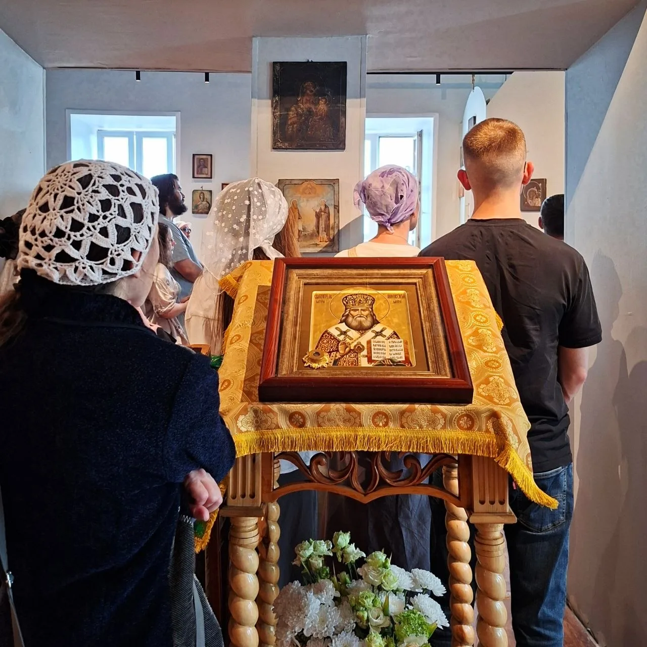 Дорогие братья и сестры! Друзья, накануне праздника, вновь испрашиваю помощи нашему мал...