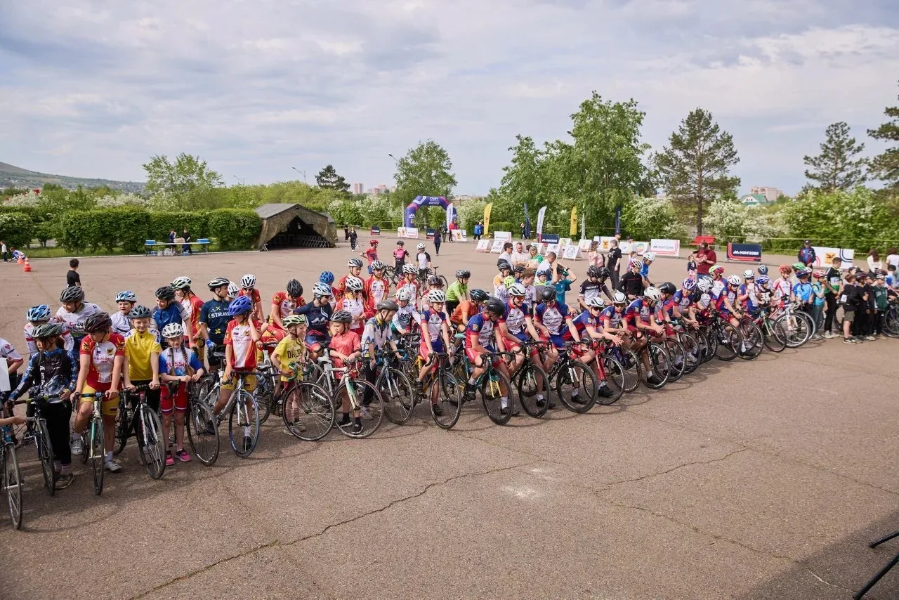 🚴‍♂️ В Чите прошёл яркий день велоспорта 

📌 30 мая в Парке культуры и отдыха имени Победы состоял