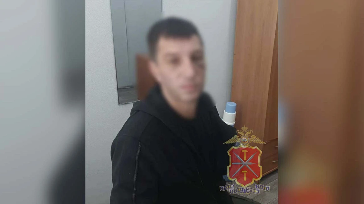 🙈В Новомосковске местный «Отелло» угрожал ухажеру бывшей жены... обувной ложкой
