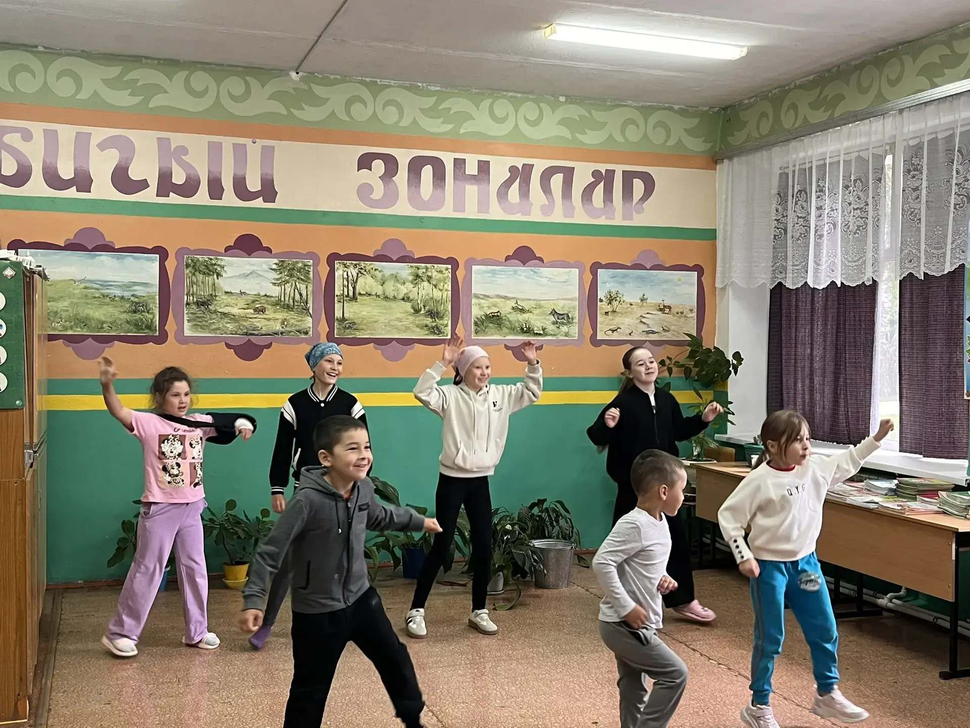 Пришкольный лагерь «Кояшкай»
4 ДЕНЬ. УЧИСЬ И ПОЗНАВАЙ!!
Четвёртый день лагеря «Учись и познавай» - н