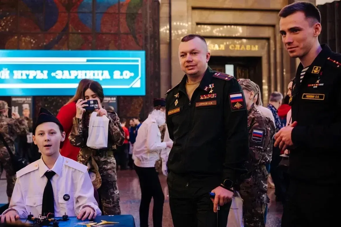 ⚡️Запустили третий сезон Всероссийской военно-патриотической игры «Зарница 2.0»  Сегодня в Музее Поб