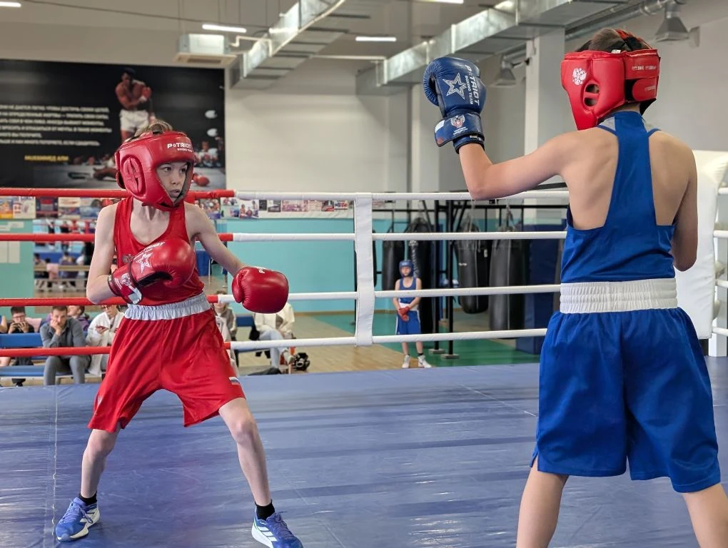 🥊 Провели мини-турнир по боксу