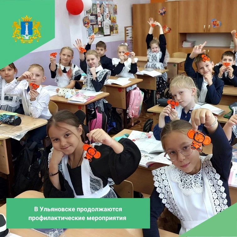 Специалисты Дирекции безопасности дорожного движения совместно с представителем Госавто...