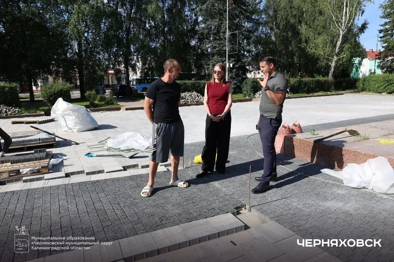 Масштабное преображение площади Черняховского вступило в активную фазу. Подрядная орган...