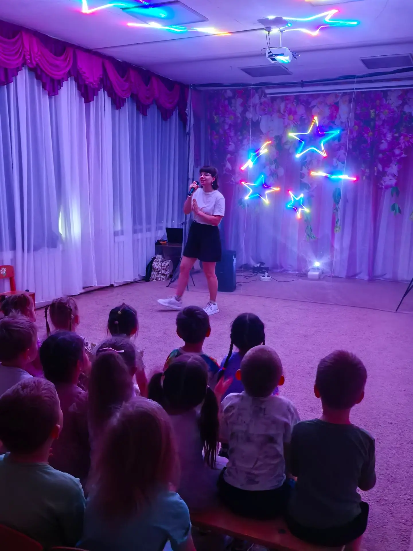 🎭 Сегодня наш детский сад превратился в настоящую площадку чудес! Но это было не просто развлечение