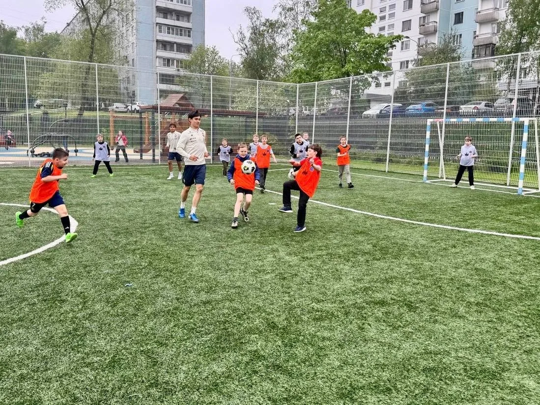 🏆Праздник спорта и мастерства в Школе №2103!   ⚽️На днях наша школа превратилась в настоящий центр ф