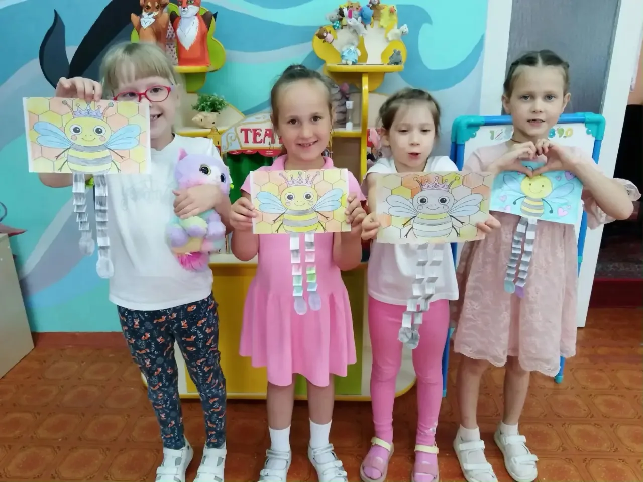 «Осторожно: в группе „Дельфинята“ — творческий вихрь! 🌀

Сегодня у нас случился настоящий бум аппли