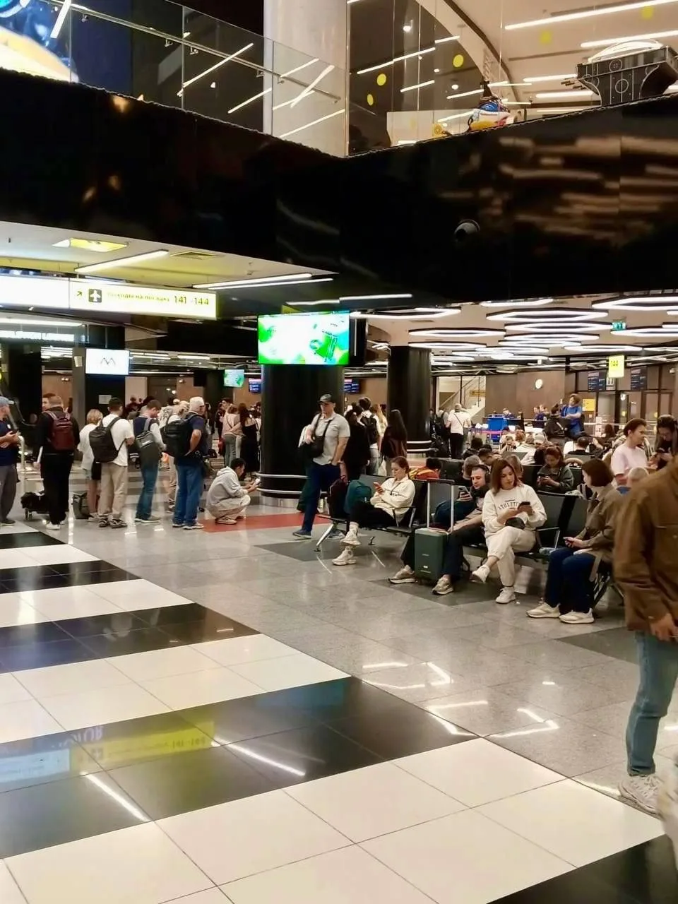 🛫 Аэропорт Шереметьево работает в штатном режиме