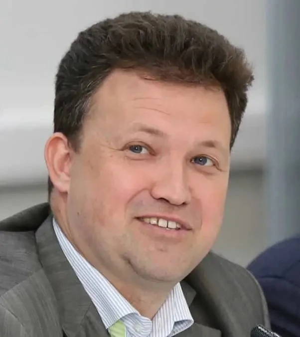 ❗️🇷🇺 Грязные мусорные миллиарды в карманах чиновников: в Москве арестовали советника ...