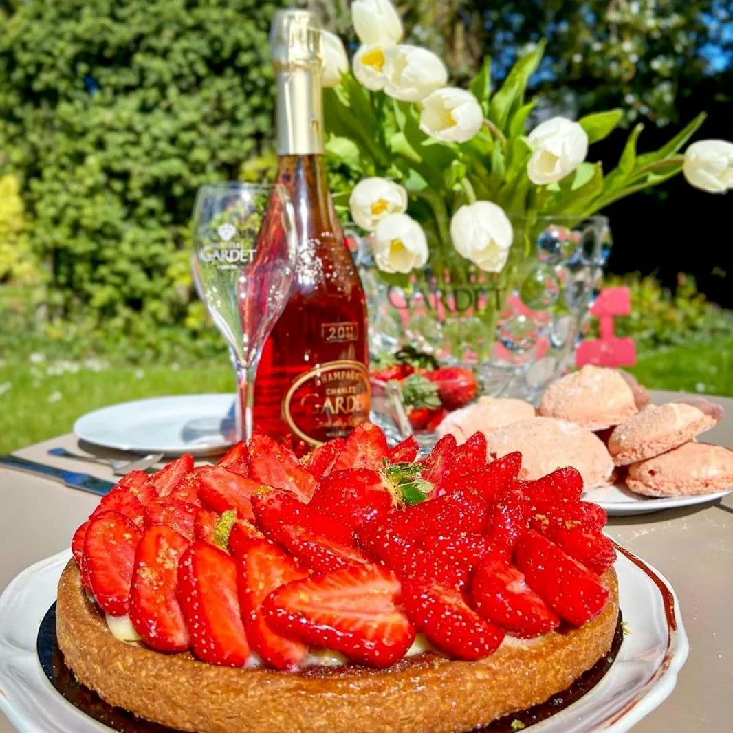 Ах, какая вкусная клубника пошла! 🍓😍

На эти выходные мы в КуулКлевер снова решили запустить самую