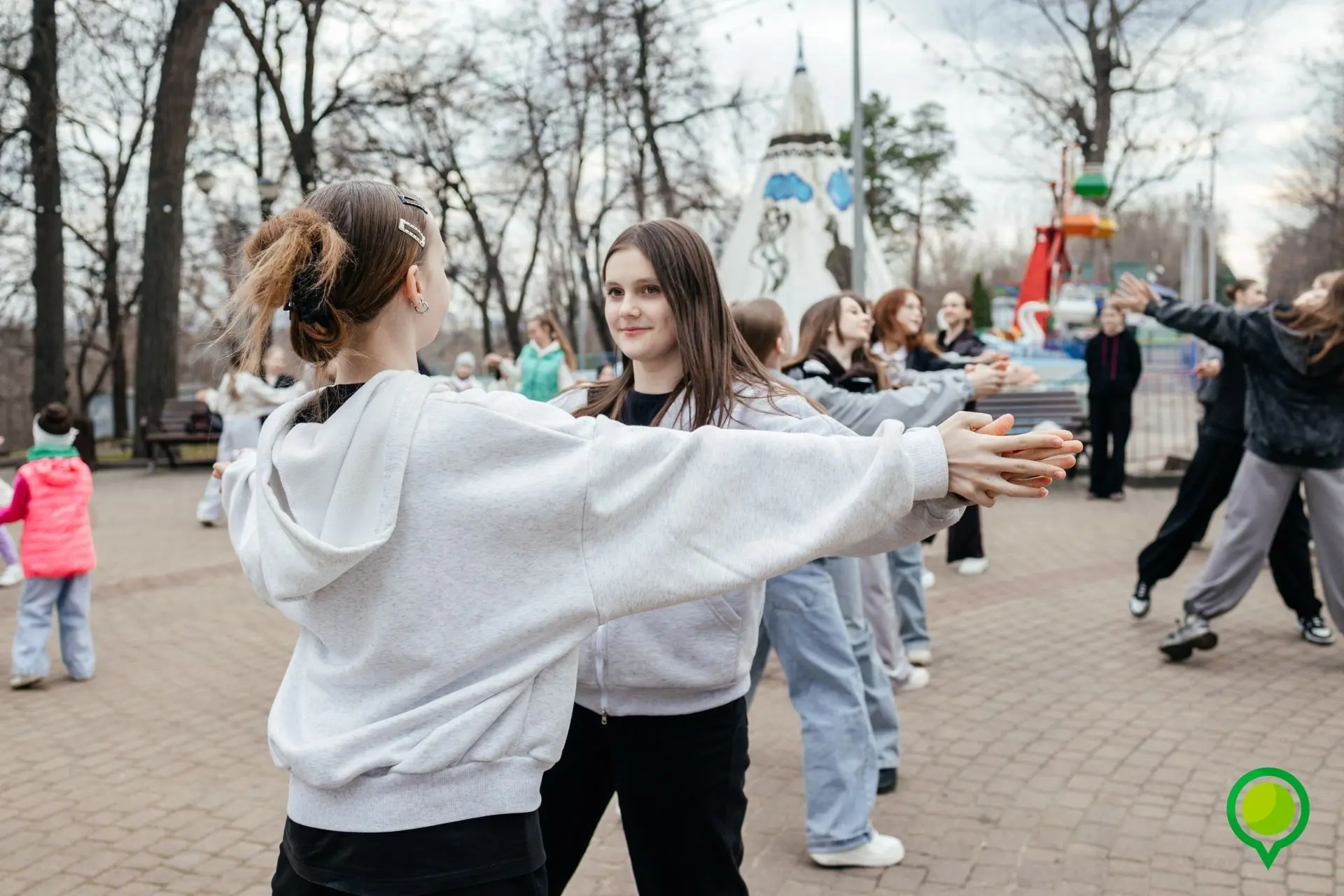 Юные липчане участвуют в репетициях «Вальса Победы» 💃   Акция вновь объединила всех желающих почтить