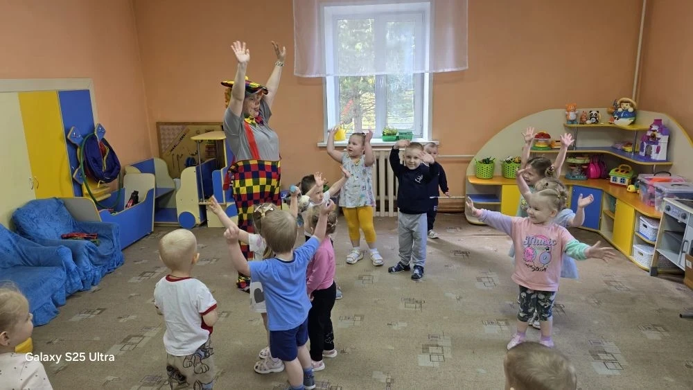 1 июня мы отмечаем День защиты детей. Малыши встретили этот праздник с огромным восторг...