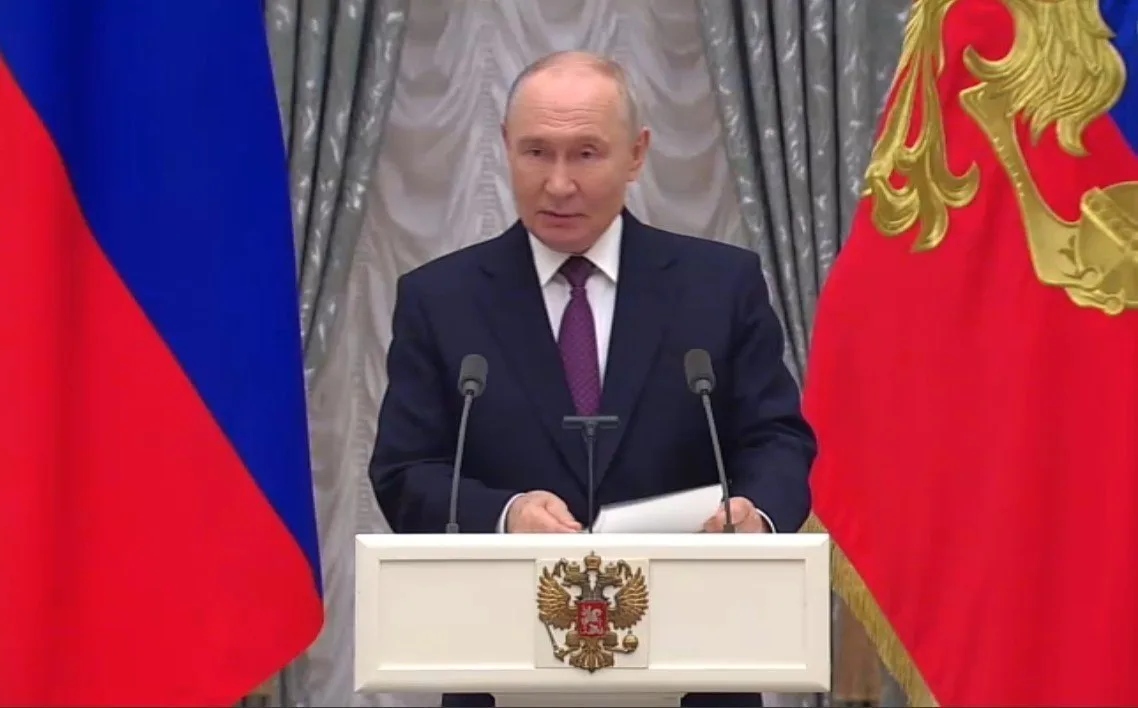 ⚡️ Путин — на вручении государственных наград педагогам: