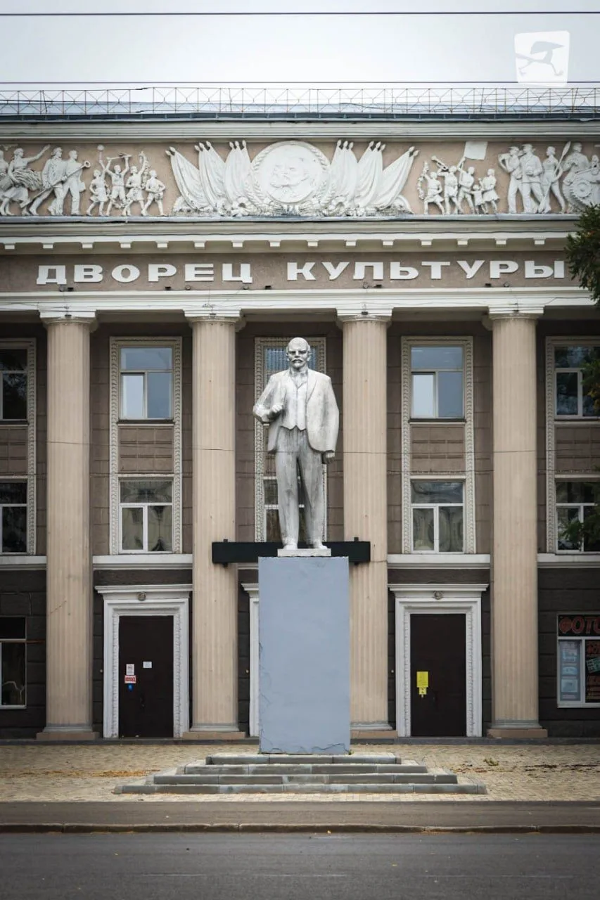 Привет, это фотокор Александр Денисов. Я тут заново открыл для себя Кировский – решил н...