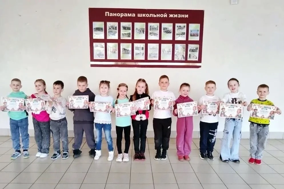 Прощание с подготовительной группой: «В добрый путь»!Сегодня знаменательный день – наши дорогие восп