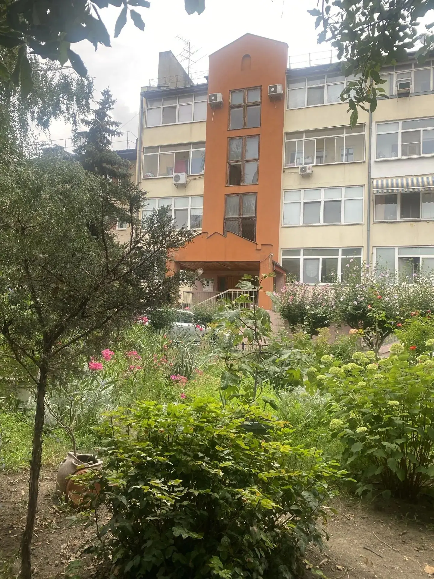 Петропавловская,5: собрание жильцов совместно с представителями АО Ж/Д Жилсервис на пре...