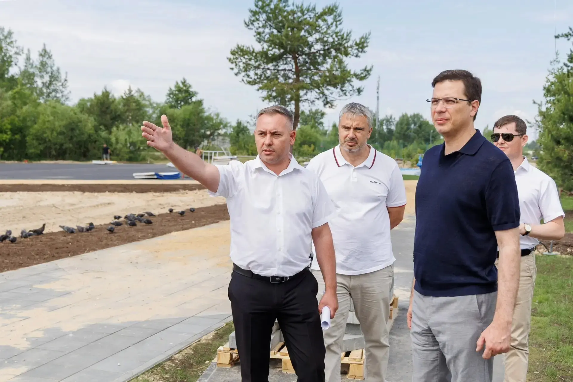 Изменить свой район и весь город к лучшему — просто! Присоединяйтесь к более чем 150 ты...