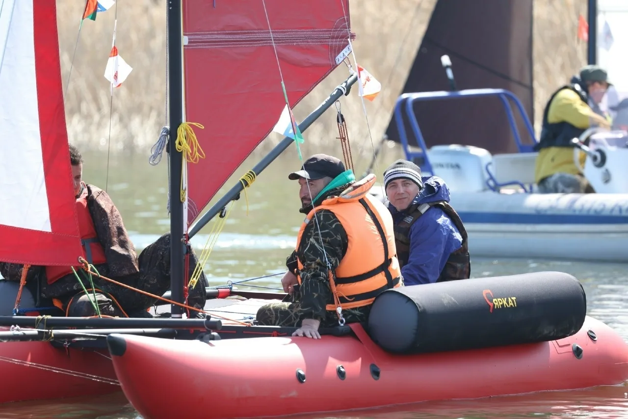⛵В Тюмени стартовал Всероссийский фестиваль ВОИ по парусному спорту в Уральском федеральном округе. 
