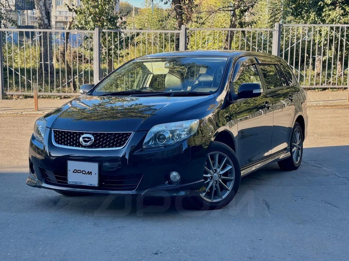 Toyota Corolla Fielder 2011 года