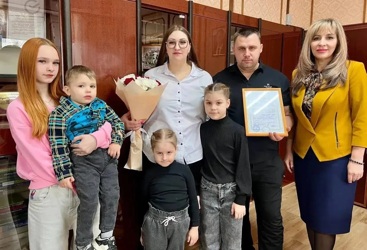 👨‍👩‍👧‍👦 Какорины: рядом, даже когда разделяют километры