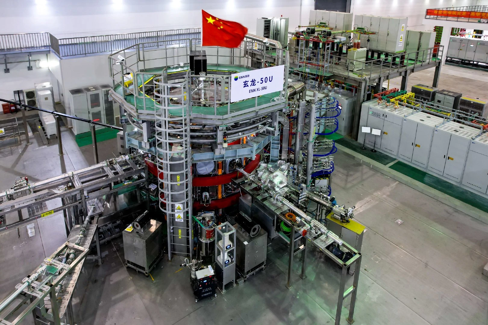 🇨🇳⚛️ Китай добился рекордных 100 млн термоядерных реакций в секунду на водороде и боре
