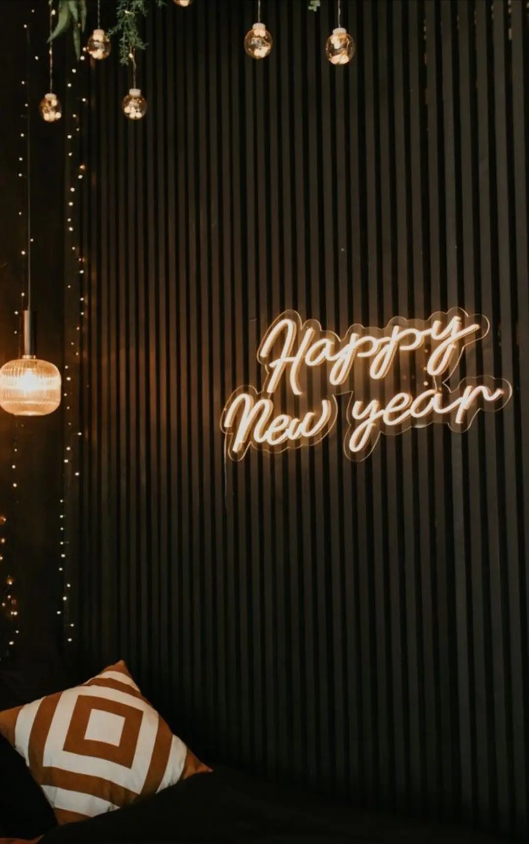 На декабрь запись откроется 15 ноября (для постоянных клиентов студии) 🎄