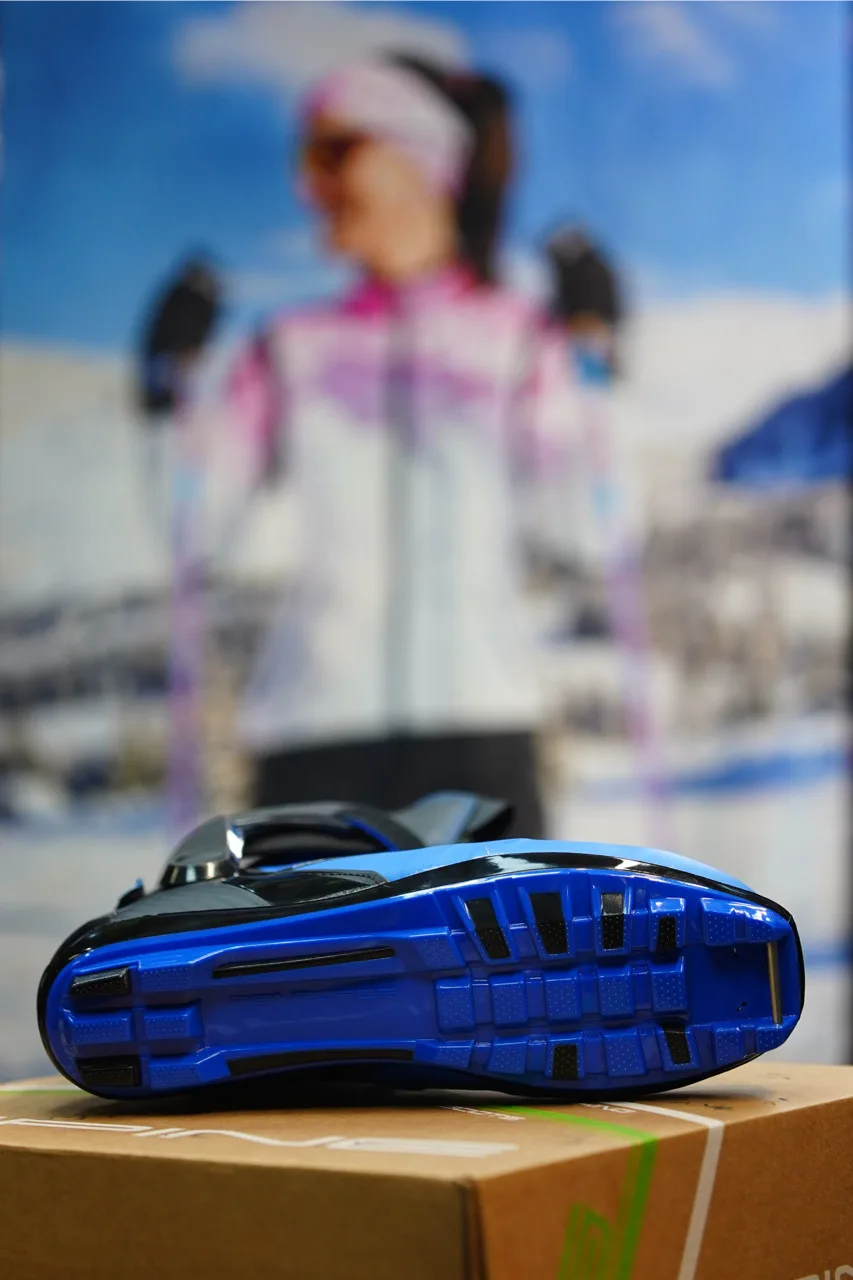 Лыжные ботинки Spine Concept Skate Pro — это спортивные лыжные ботинки для конькового х...