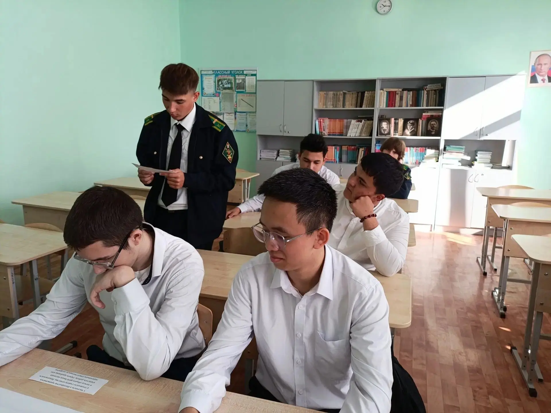 7.09 в 11 классе состоялось внеурочное занятие "Разговоры о важном" по теме "Николай Ив...