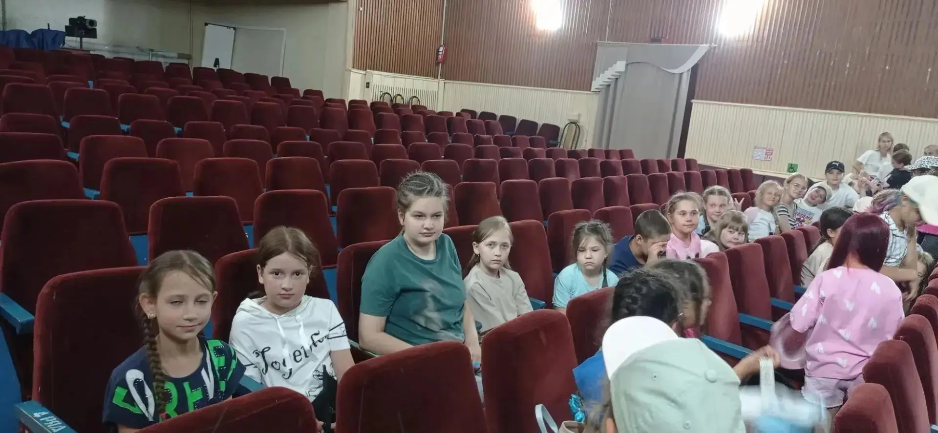 Солдатик
В День памяти и скорби, 22 июня, ребята из лагеря посетили киноклуб. Для них был организова